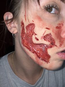 Mia Broadbent_4